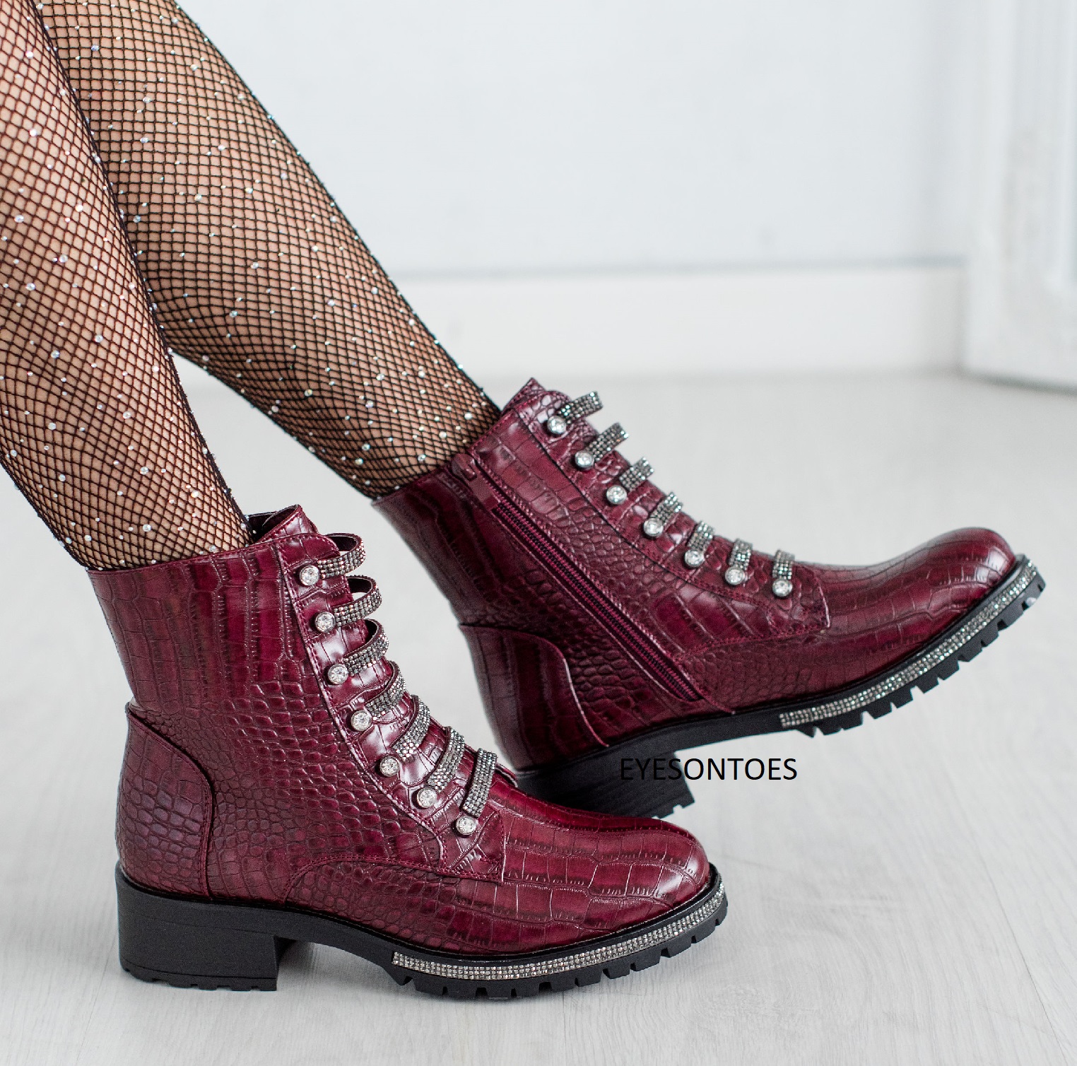flat chunky boots